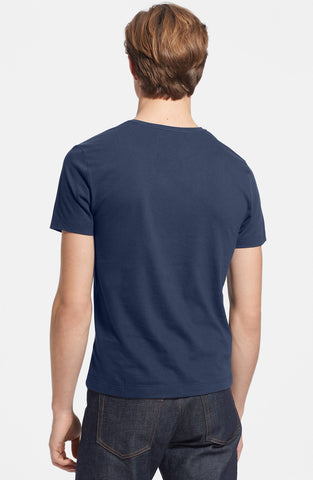 'Medusa' V-Neck T-Shirt